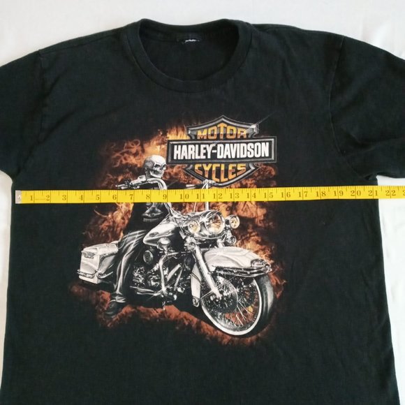 Harley-Davidson skeleton riding a harley  black Tee Size in description - Picture 6 of 8